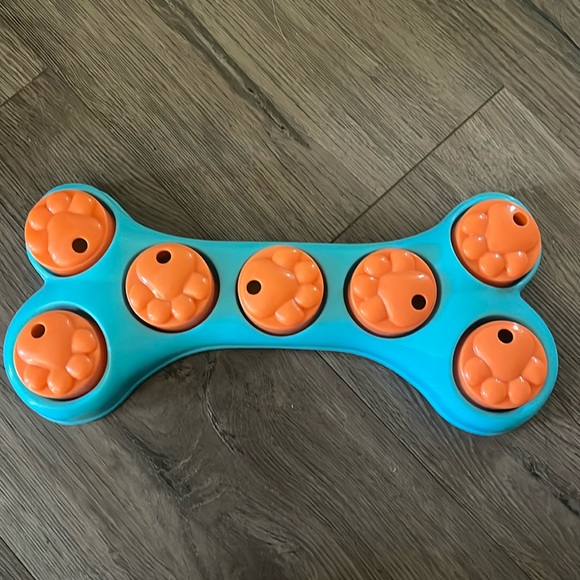 Dog training toy. - Picture 1 of 2